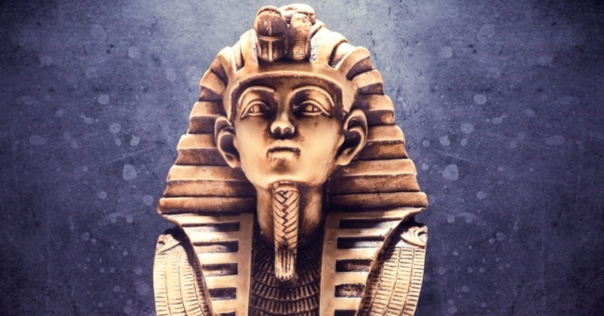 Барельеф египет. Фараон хафра скульптура. Фараон скульптура древнего египта. Плита нармера древний египет. Рамзес 12 фараон.