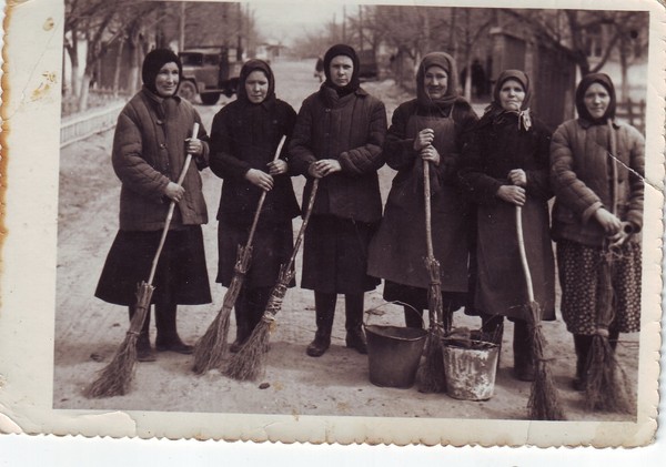 Бабушки.... Наши бабушки.....