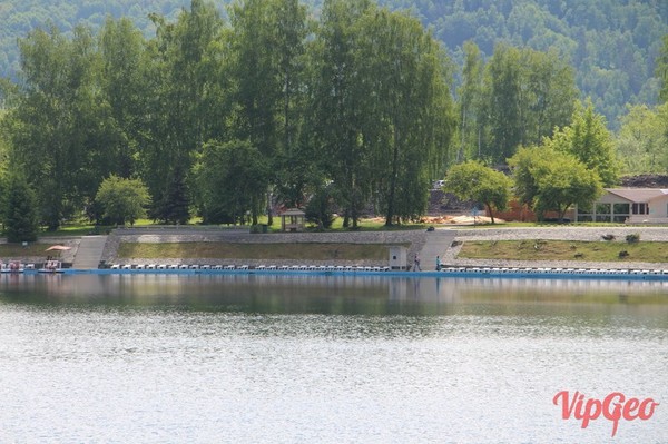 Озеро Ая: Чёртов палец, базы отдыха, легенды озера Ая и другие факты Путешествия, Республика Алтай, Длиннопост