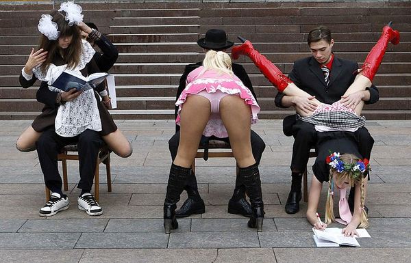 Schoolgirls and students of Moscow - Pupils, NSFW, How boring i live, Money