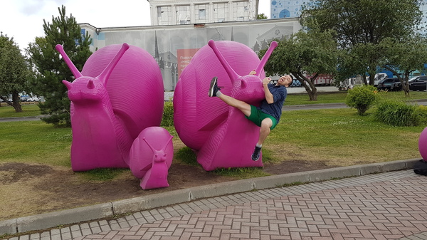 It's dangerous at VDNKh now - My, Giant pink snails, VDNKh, oh-oh, Dinner