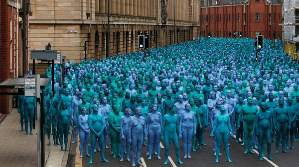 Thousands of naked blue men flooded British Yorkshire - news, Events, Society, Great Britain, Yorkshire, USA, Shame, Liferu, A shame