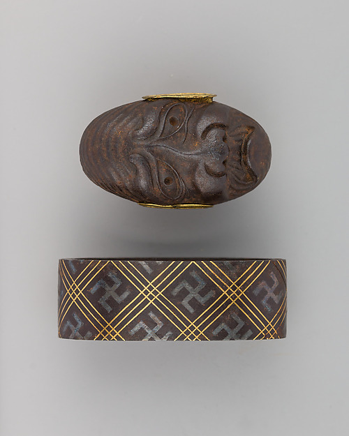 Элемент рукояти (Fuchi) и набалдашник (Kashira) японского меча 18-19 вв.