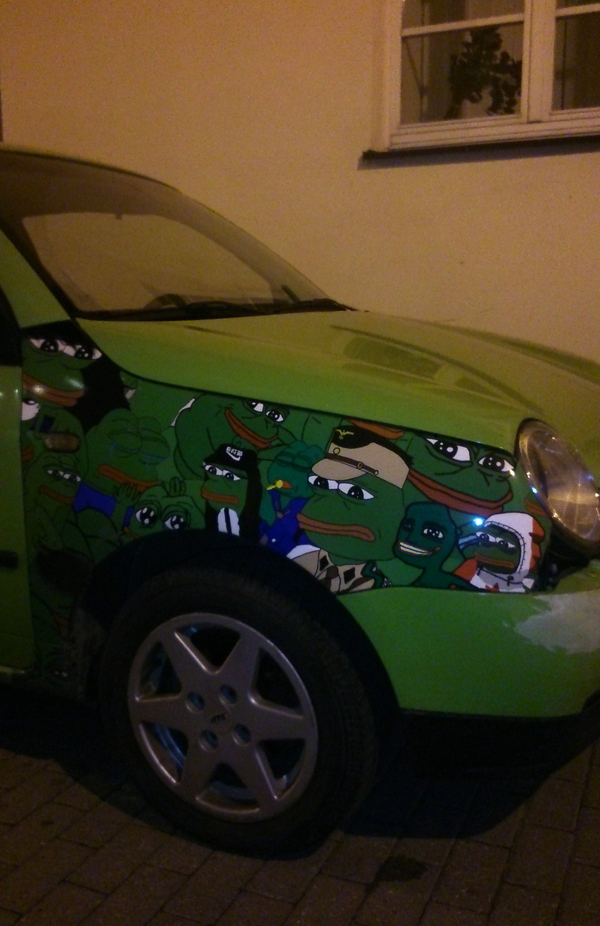 Грустножабамобиль