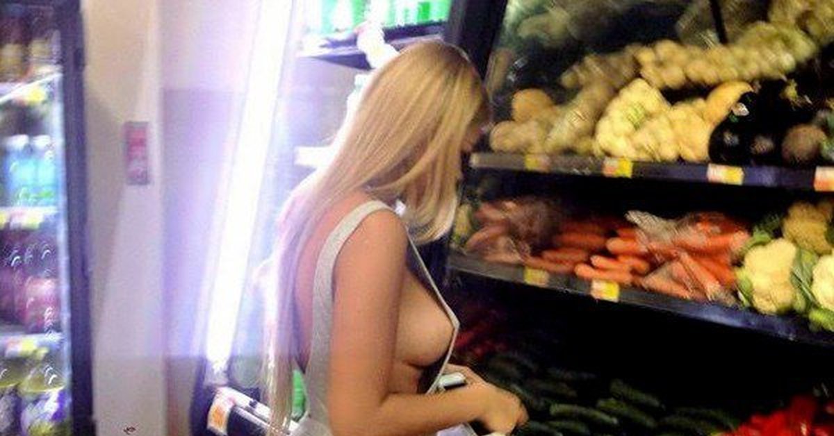 Nude Girls Of Walmart