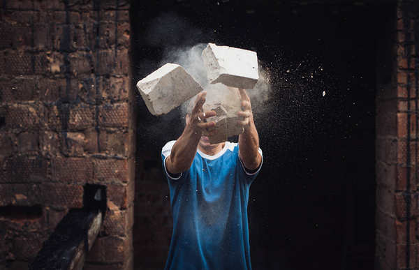 Разрушение в разрухе