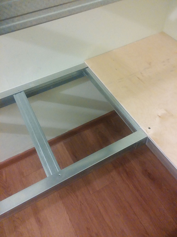 Полки для кладовки своими руками в частном доме