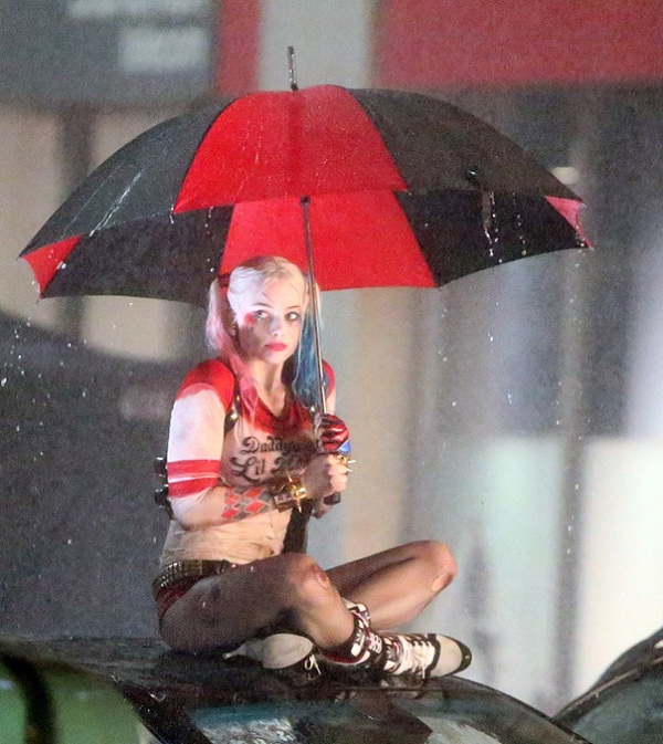 When you wait too long for partners - Suicide Squad, Margot Robbie, Movies, Filming