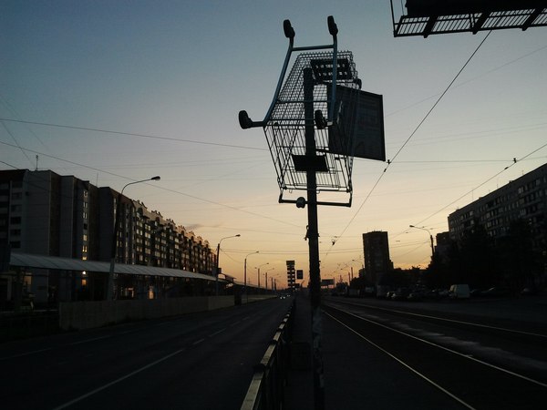 Monument to idiocy - My, Saint Petersburg, Clearance, Morning, Cart, Idiocy