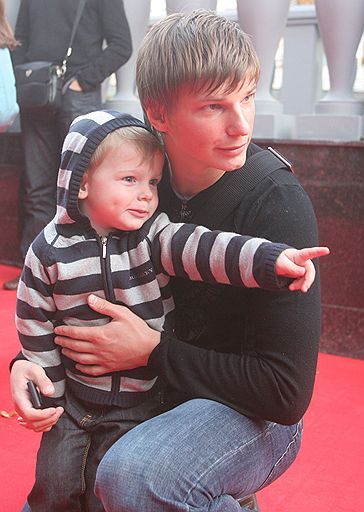 Famous fathers with their sons. Russian version. - , Parents and children, Celebrities, Longpost