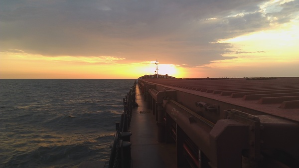 Dawn in the Sea of ??Azov - My, Navigation, Sea, Azov sea, Fleet, Ship, Ships