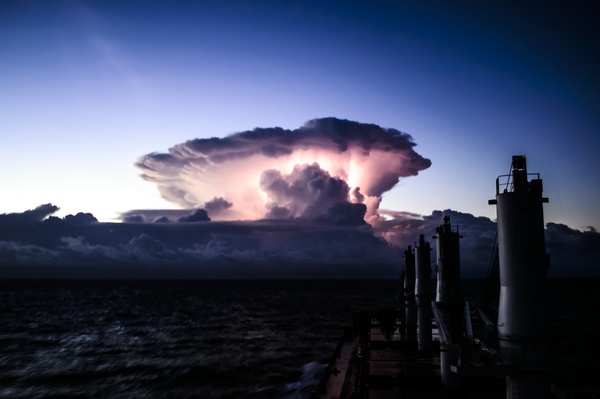 It seems the rain is starting - My, Lightning, Sea, Sailors, View from the window, Работа мечты, Thunderstorm, Clouds, Scary Clouds