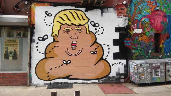 &quot;DUMP TRUMP&quot;,   .