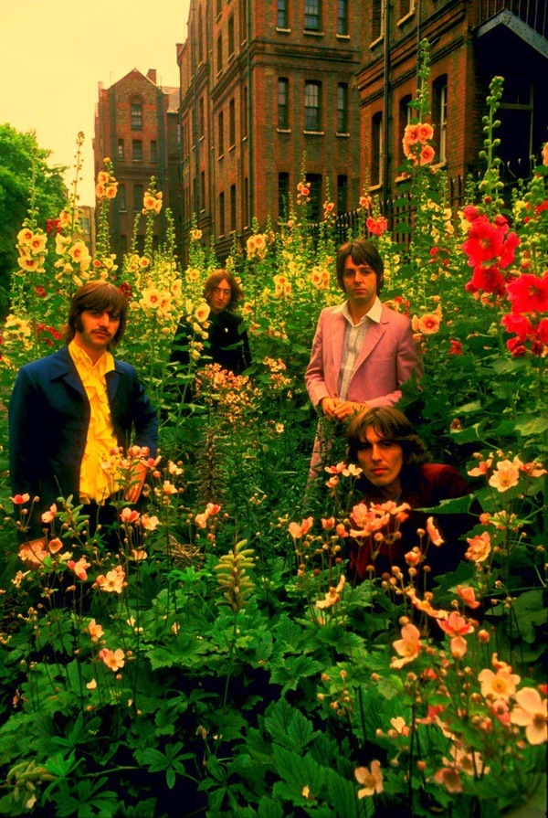 The Beatles, London, 1968 - Great Britain, London, Music, Rock, 20th century, The beatles, Past