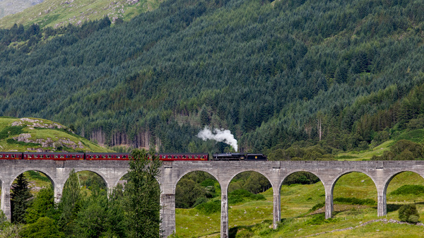 Гленфиннанский Виадук, Шотландия