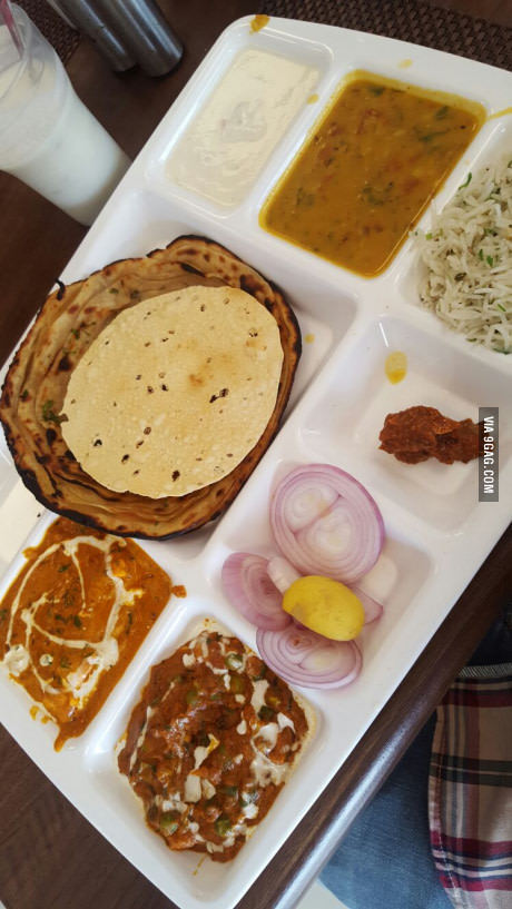 Просто обед за 3 доллара в Индии