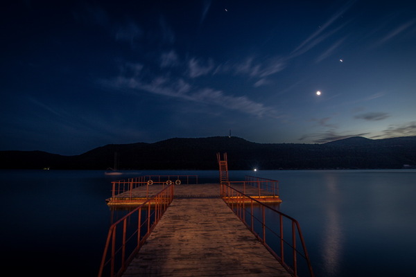 Former pier in the village of Abrau Durso, Krasnodar Territory - My, Abrau-Durso, Lake, Long exposure, Night shooting, The photo, Краснодарский Край