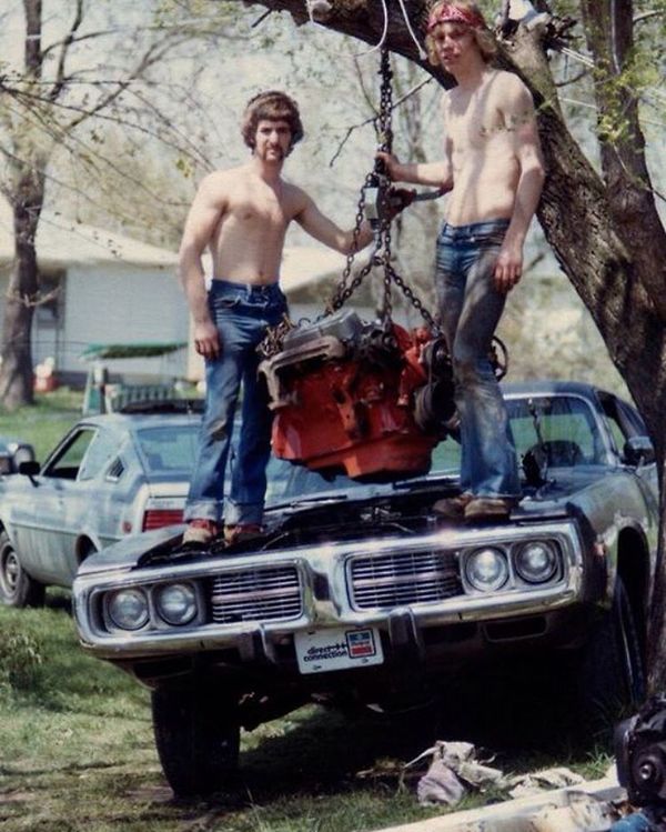 Dodge engine replacement in the 70s - Auto, Car, Dodge, Replacement, Engine, Swap, 70th, Tree