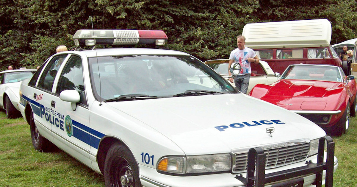 Марки полицейских машин. Chevrolet Caprice 1991 NYPD. Chevrolet Caprice 2015 Police. Chevrolet Caprice Police car 1994. Chevrolet Caprice 1994 Police.