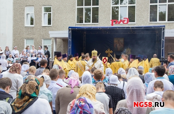 Children's religious procession in Penza - Children, School, Church, Secular state, Marasmus, Longpost