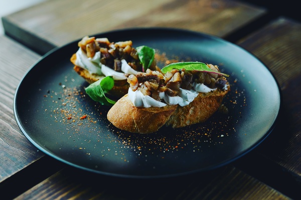 To your judgement. My dish) Bruschetta with cream cheese and herring - My, , , , , , Bruschetta, Herring