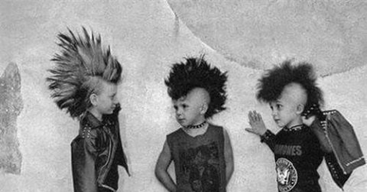 маленький рокер. маленький панк. малыш с ирокезом из клипа. ребенок панк. тихон громов.