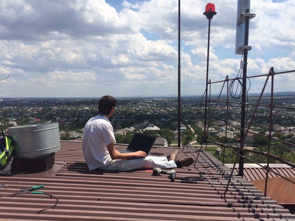 Me and my work. - My, Workplace, Antenna, View, Earnings on the Internet, Work