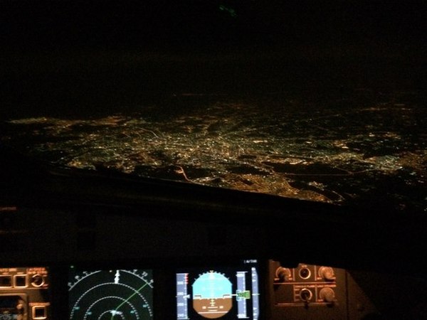 Night Cairo - Cairo, Cockpit, Night, Landing