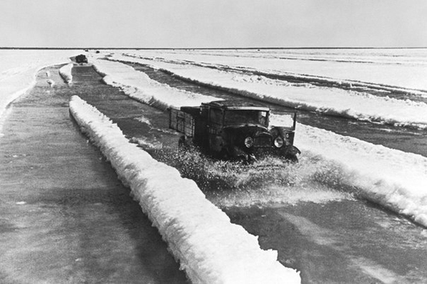 Чтобы помнили. Дед мороз из автобата. - Чтобы помнили, Великая Отечественная война, Твердохлеб, Russiatodefend, Длиннопост