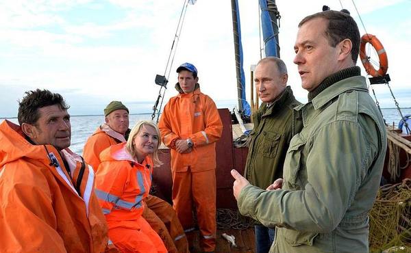 Chance meeting - Accident, Politics, Fishermen, Vladimir Putin