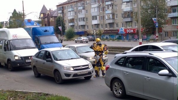 Autobots in Russia got stuck in traffic - Autobots, Traffic jams, Auto, Suddenly, Town, Ulyanovsk