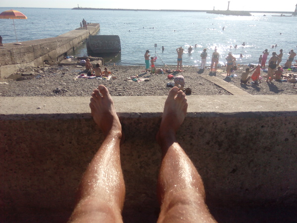 Трудная работа под солнцем.