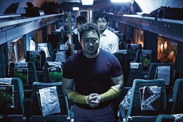 I recommend watching the movie Train to Busan - My, Train to Busan, Корея, Movies, Zombie, Drama, A train, Advice