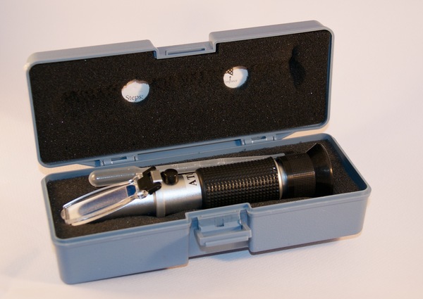 Refractometer. We make the right mash for delicious moonshine - My, Refractometer, Braga, Moonshine, Alcohol, Longpost