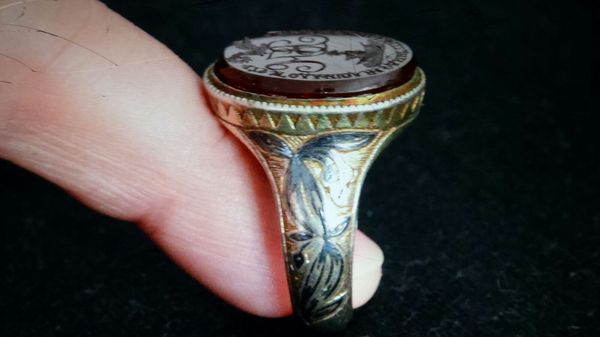 Who knows about this ring? Is it expensive or not? - NSFW, Ring of omnipotence, Ring