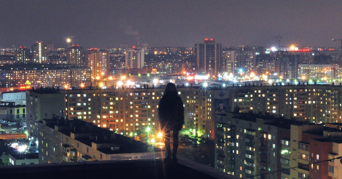 Привел город. Одиночество в городе. Одиночество в большом городе. Городское одиночество. Уединение в городе.