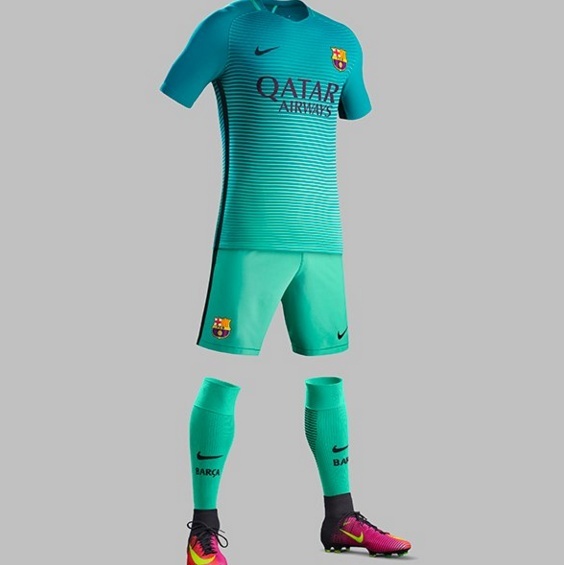 FC Barcelona new kit - Football, Barcelona, Photo, Barcelona Football Club