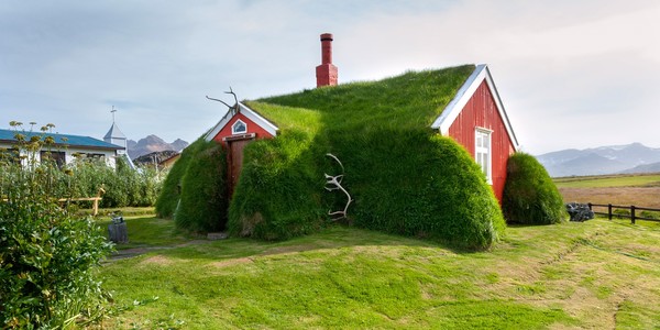 Fluffy house in Iceland - Photo, House, Iceland