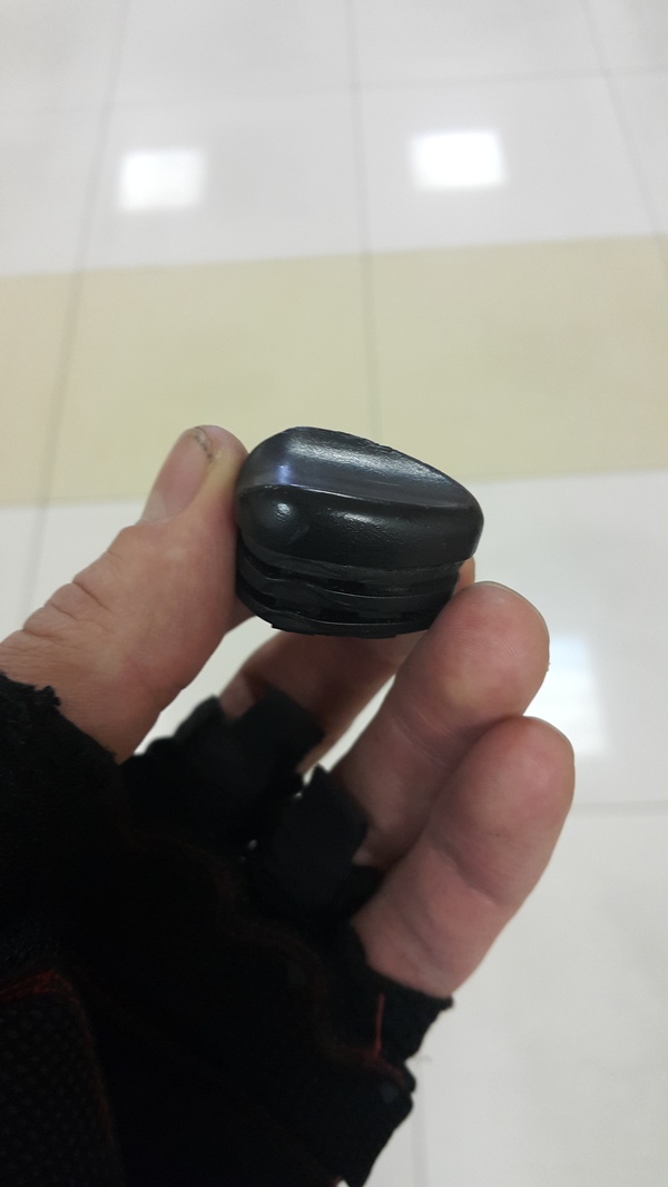 Потерял "заглушку" у Рижского вокзала. Нужна помощь.