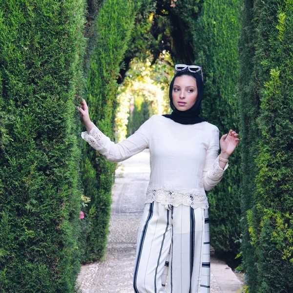 Мусульманка сочла за честь сфотографироваться для Playboy Playboy, Мир, Люди, Хиджаб, Длиннопост