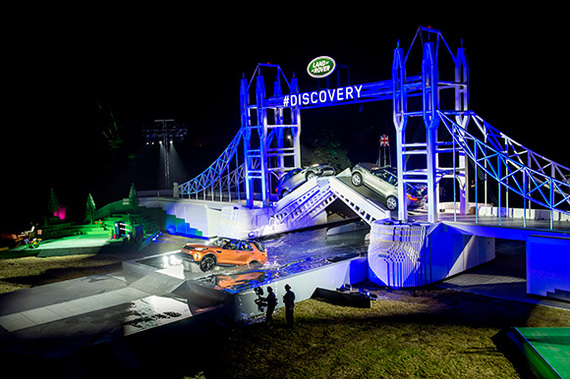 Land Rover has built the world's largest Lego replica of the Tower Bridge - Record, Bridge, Auto, Longpost, Land rover, London, Tower Bridge, news