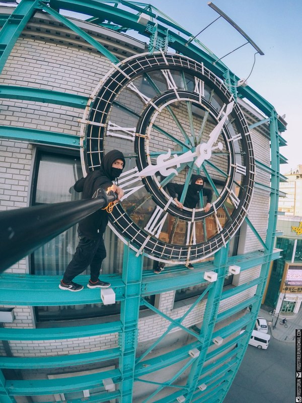 Psst, time to tell? - Ruffers, Big Ben, My, Vladivostok, Clock