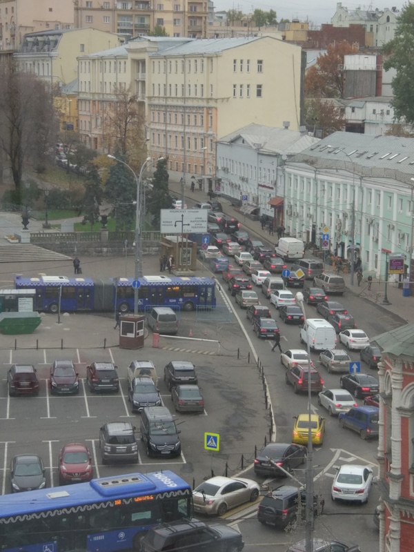 Столичная рациональность - Москва, Пробки, Остановка