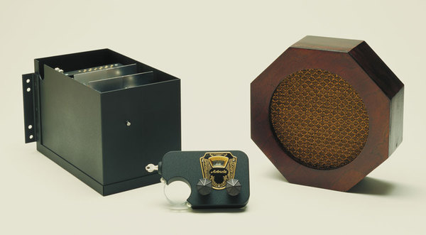 История гаджетов Motorola Geektimes, Смартфон, Электроника, Телефон, Моторола, Google, Lenovo, Видео, Длиннопост