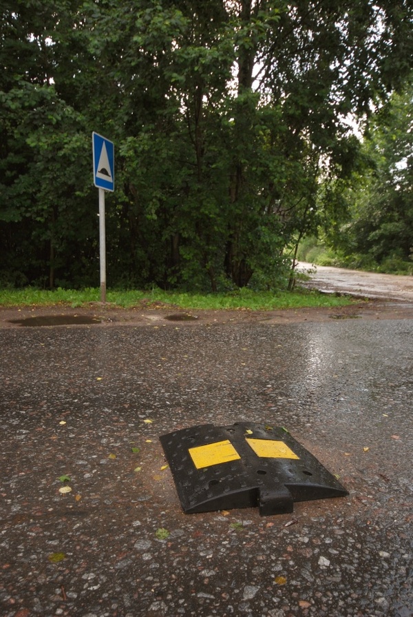 Lying policeman - Speed ??bump, Road