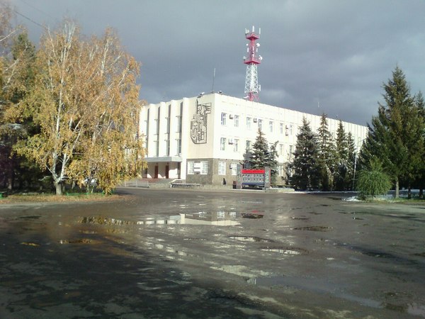 Когда багануло с освещением. - Моё, Освещение, Омск, Лузино