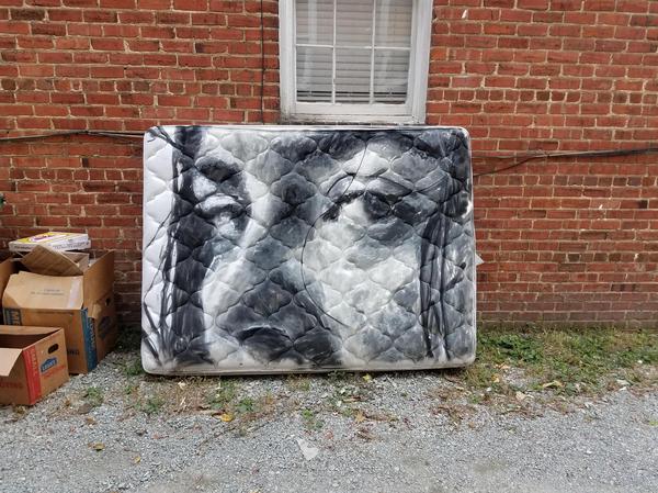 Drawing on an old mattress. - Photo, Art, Mattress, Art, 