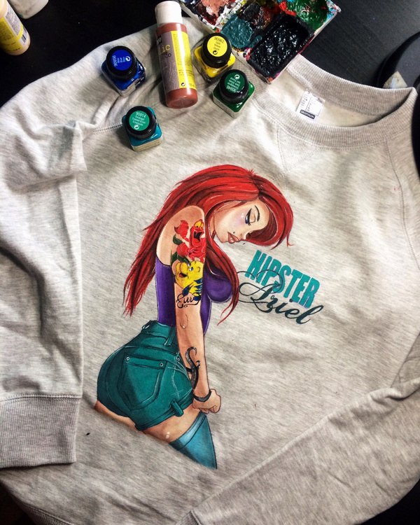 A friend paints with acrylic on clothes using special acrylic paints that do not wash off when washed. Contact in comm - Handmade, the little Mermaid, , Acrylic, Order, Moscow, Auto, Owl, Longpost