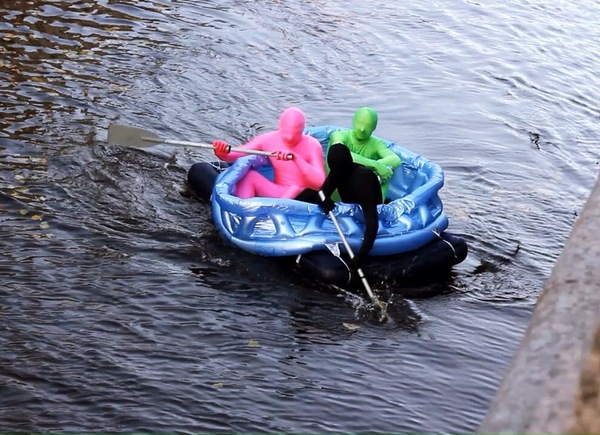 Three on the Griboyedov Canal. - Photo, Griboyedov Canal, Saint Petersburg, 