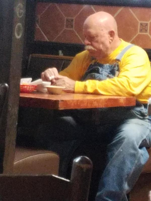 "Когда миньоны выходят на пенсию"